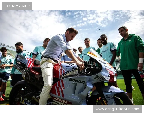 赛季争冠白热化MotoGP车手转会与技术革新引爆围场 赛季争冠白热化MotoGP车手转会与技术革新引爆围场